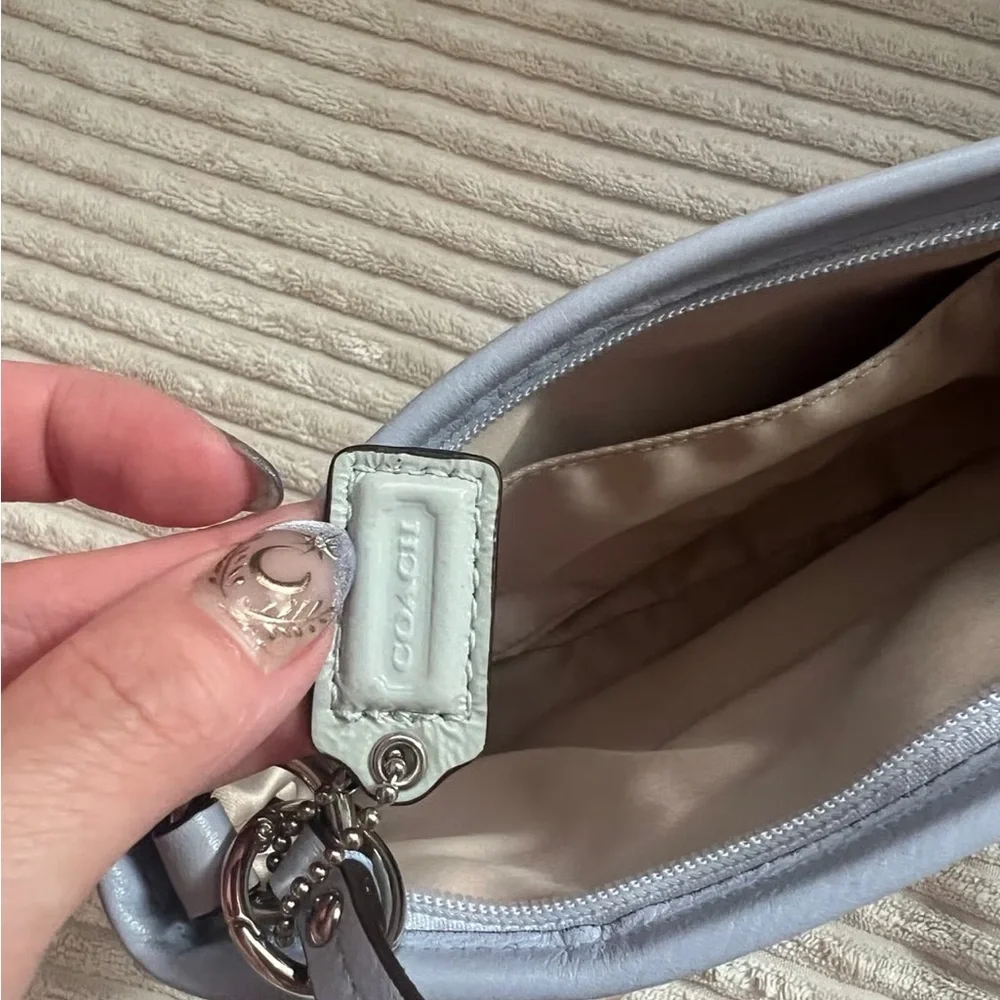 Coach Lavender Shoulder Bag - Picture 8 of 10